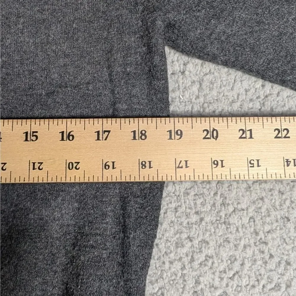 Pendleton Sweater Mens Large Gray Washable Wool Merino V Neck Pullover Classic